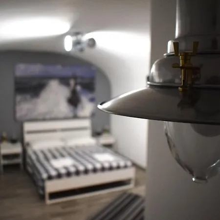 B&w Loft Apartament *